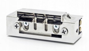 SHD12U-C Elektrozaczep przeciwpożarowy wyślizg 12V